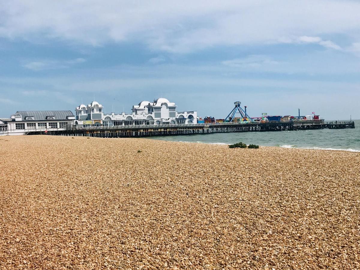 Florence Suite Boutique Hotel And Restaurant Portsmouth Exteriör bild